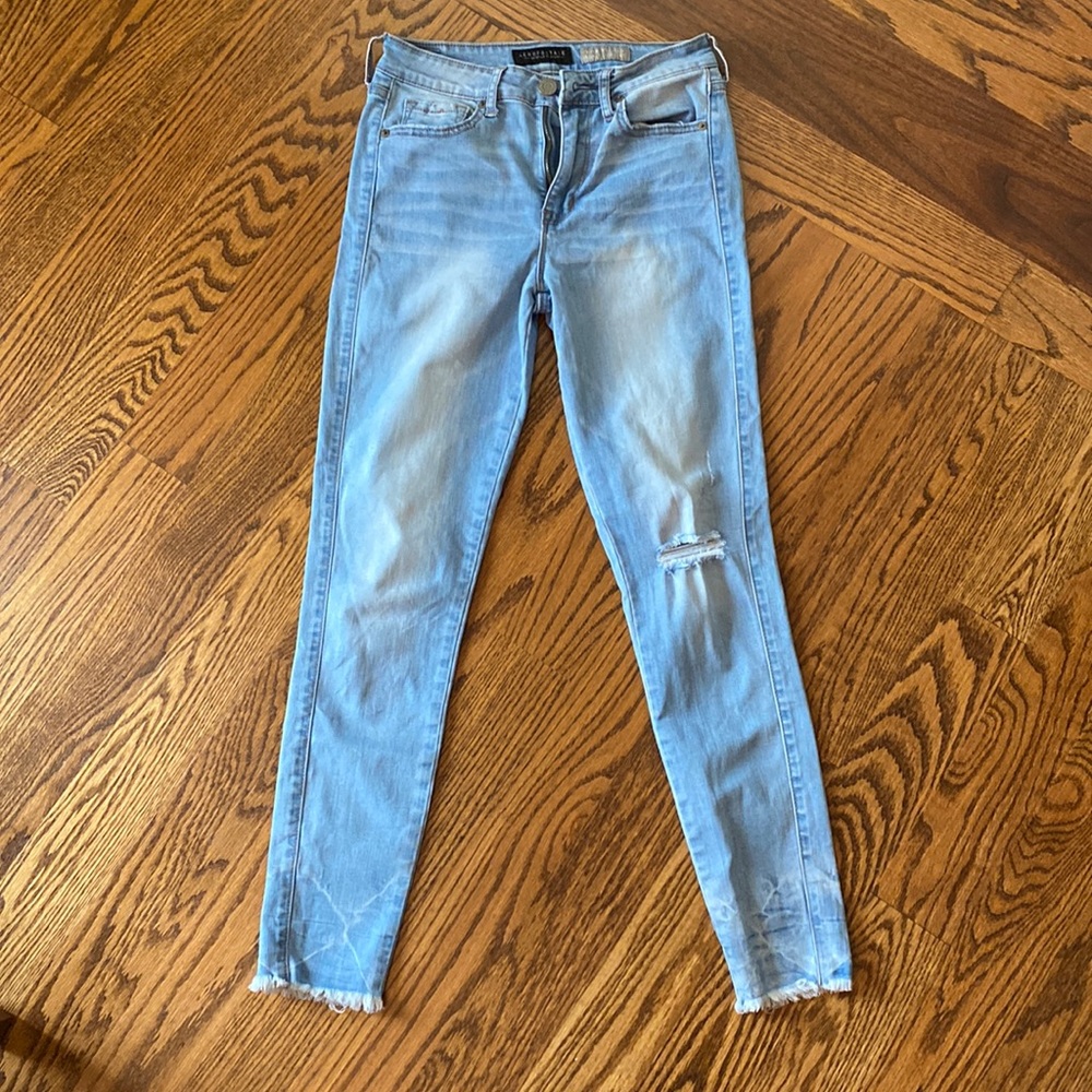 light wash high rise skinny jeans